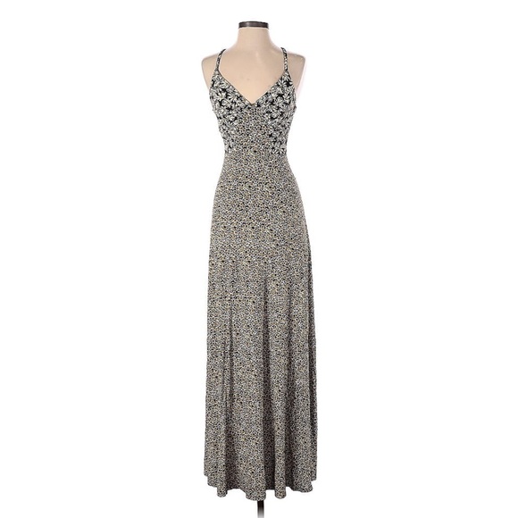 Free People Song of Summer Daisy Print Ruched Front Laced Back Maxi Dress Size S - Picture 2 of 5